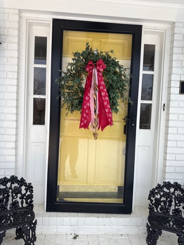Customer photo review of Rosy Bouquet Wreath Ribbon