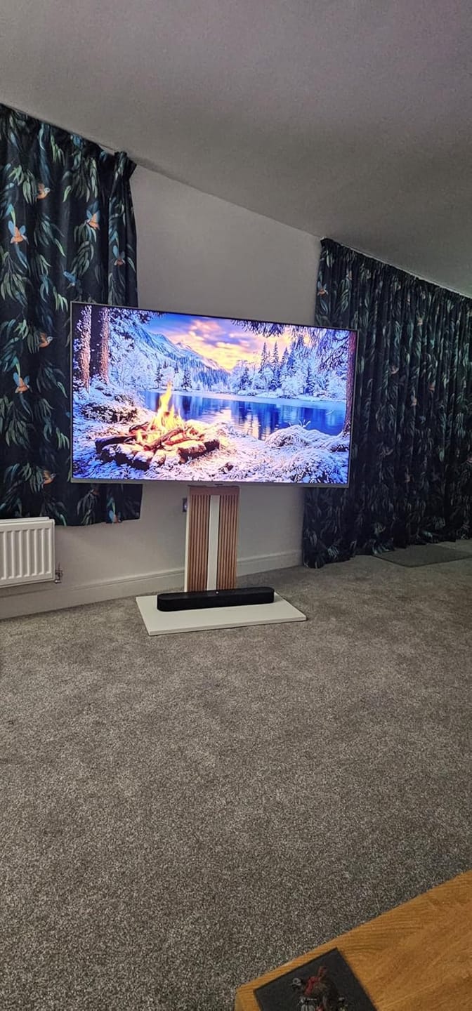 Customer photo review of Zen FT88 TV Stand