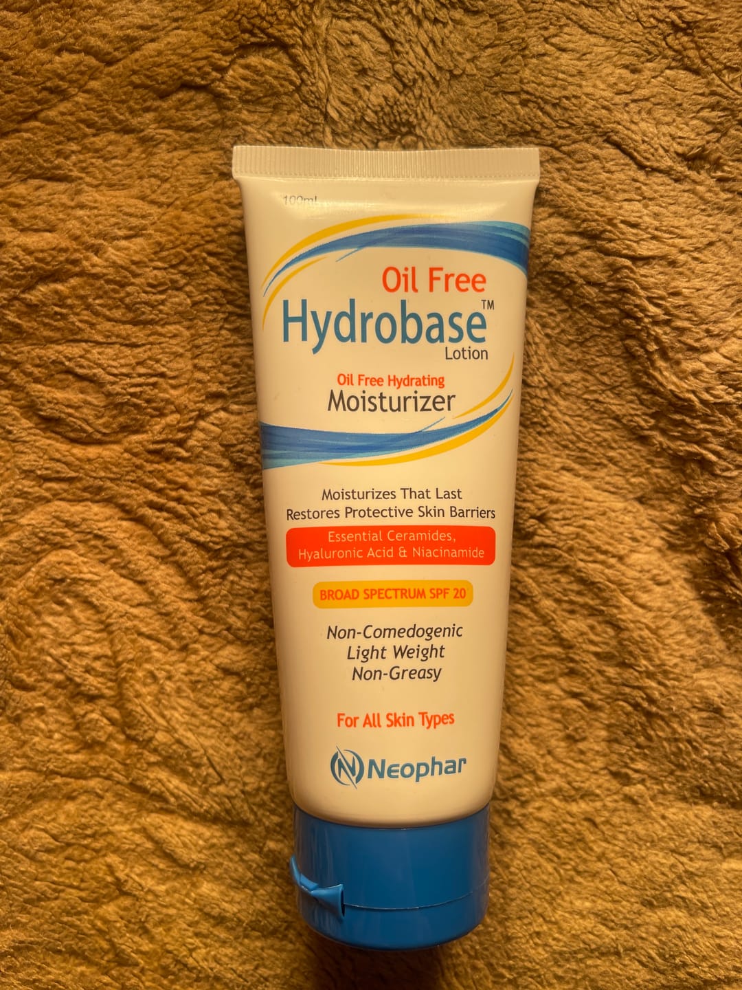 Customer photo review of Hydrobase Oil Free Lotion