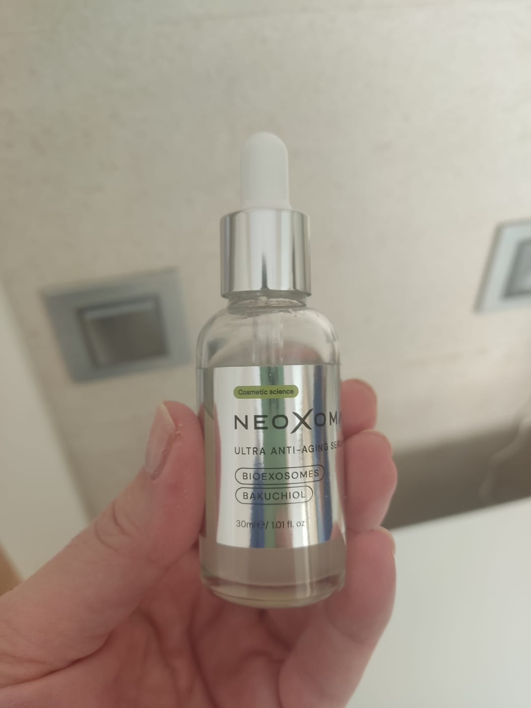 Customer photo review of Sérum de Exosomas Ultra Rejuvenecedor con Bioexosomas de Bakuchiol