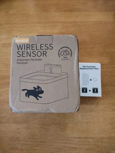 Customer photo review of ROJECO Water Fountain Replaceable Filter For 2.2L Wireless Cat Water Fountain