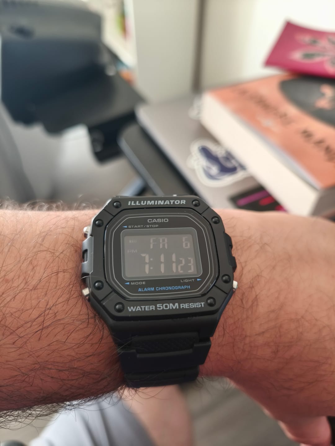 Customer photo review of Reloj Casio Vintage W-218H-1BVDF Pantalla Negativa
