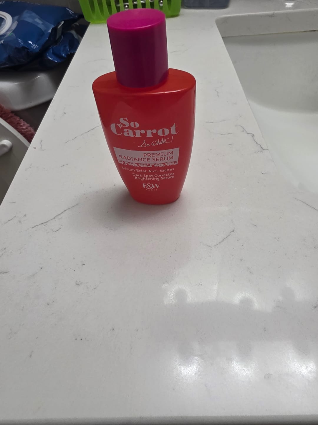 Customer photo review of Fair & White So Carrot Brightening Serum 30ml / 1 fl. oz