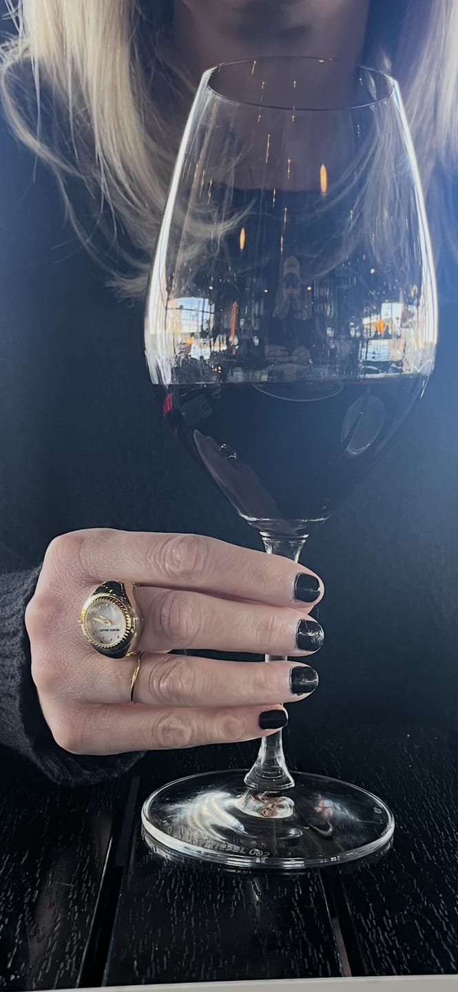 Customer photo review of Vivienne Watch Ring