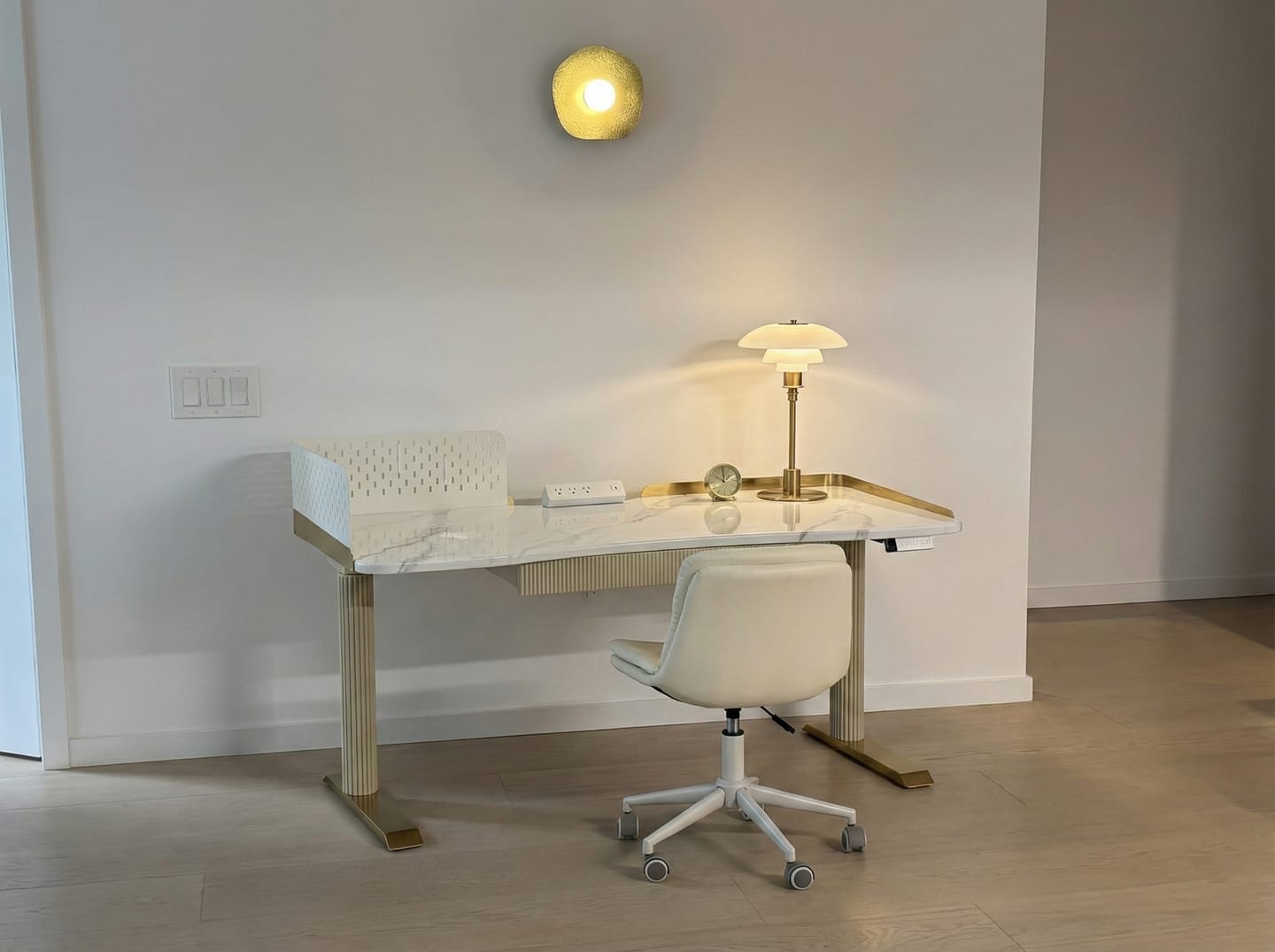 Customer photo review of Estand Electric Adjustable Standing Desk & Fluted Desk with Drawers