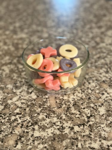 Customer photo review of Hugs & Kisses Gummies