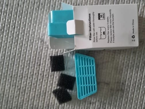 Customer photo review of ROJECO Water Fountain Replaceable Filter For 2.2L Wireless Cat Water Fountain