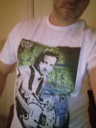 Customer photo review of Waylon Jennings Fan Club Subscription Tee Shirt Box