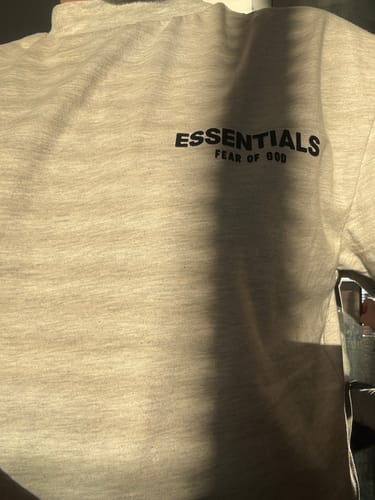 Customer photo review of Fear of God Essentials T-shirt Light Oatmeal
