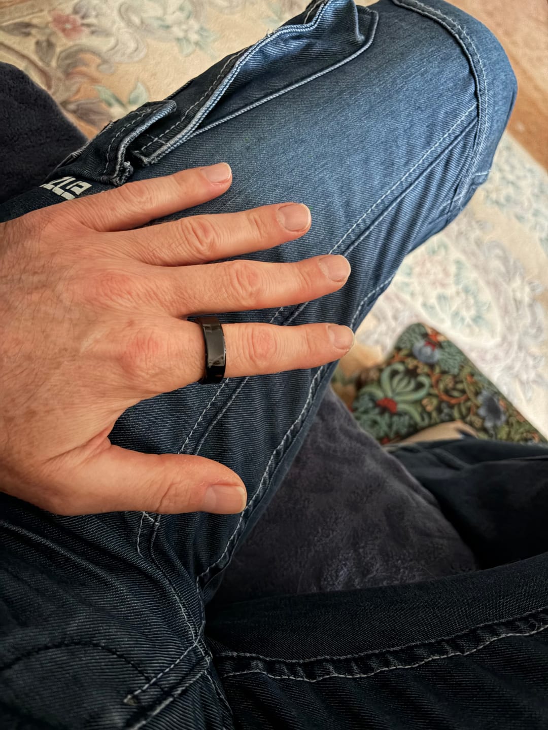 Customer photo review of Pulserive Smart Ring, Sleep Tracker, Activity & Fitness Tracker, Blood Pressure& Oxygen Tracker