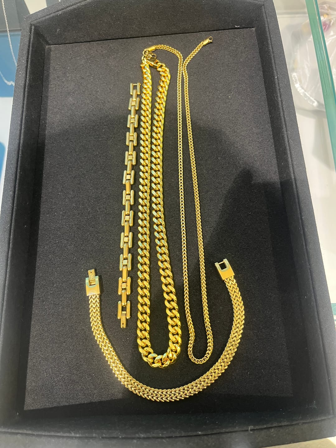 Customer photo review of Rebel Rope Chain