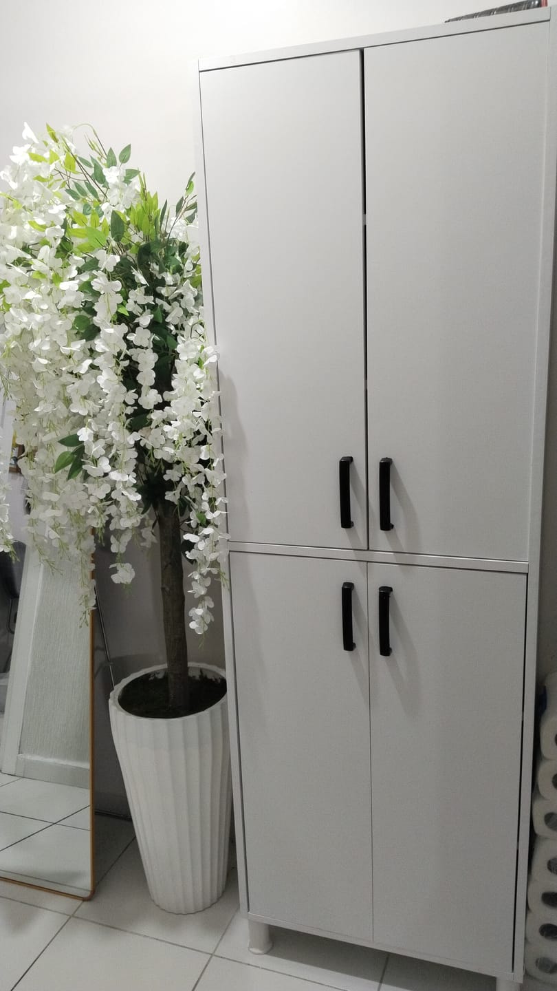 Customer photo review of Rani F1 Çok Amaçlı Dolap 4 Kapaklı 6 Raflı Banyo Kiler Mutfak Dolabı Beyaz M4