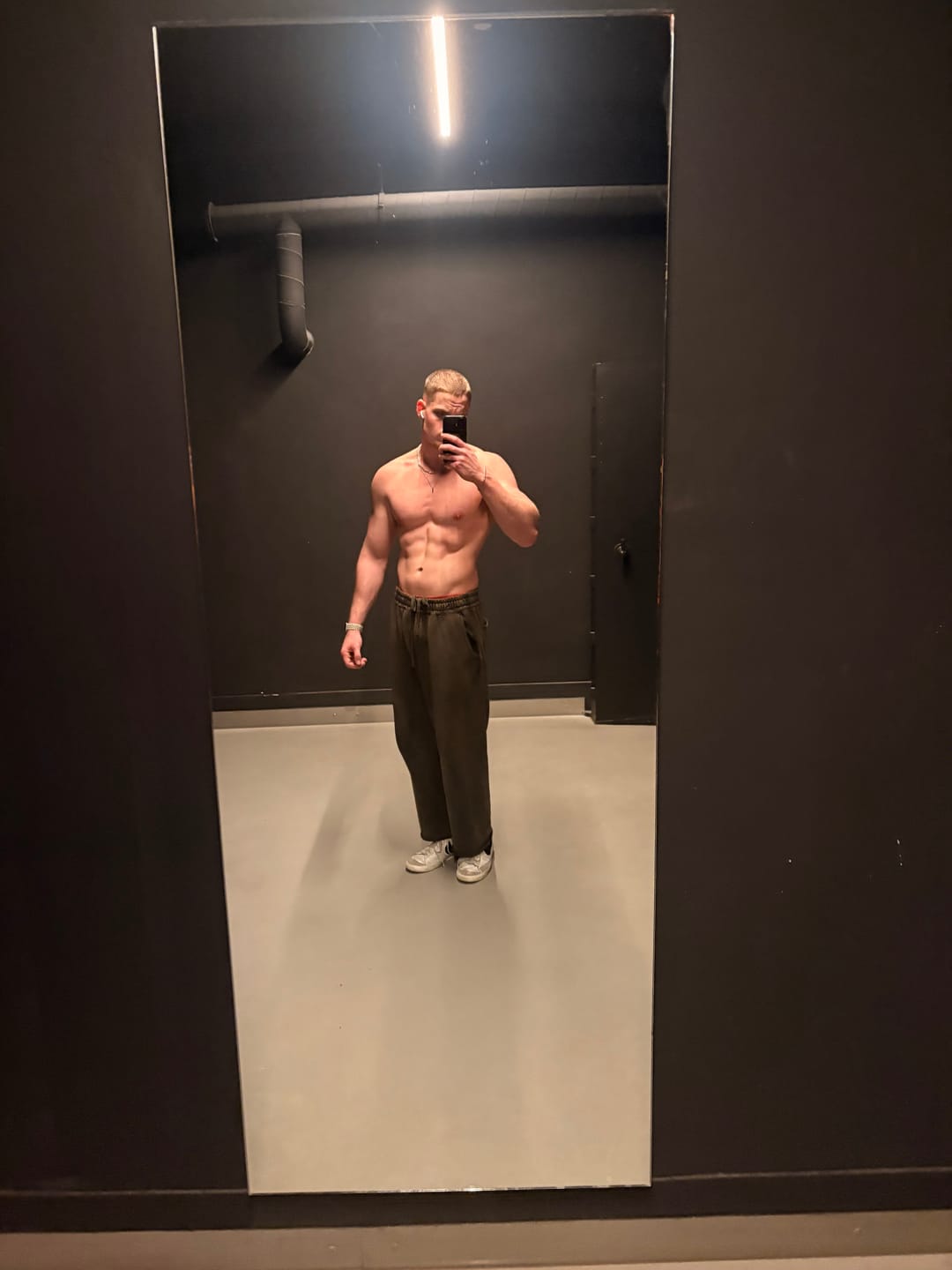 Customer photo review of 2088 - New Wave Baggy Sweats