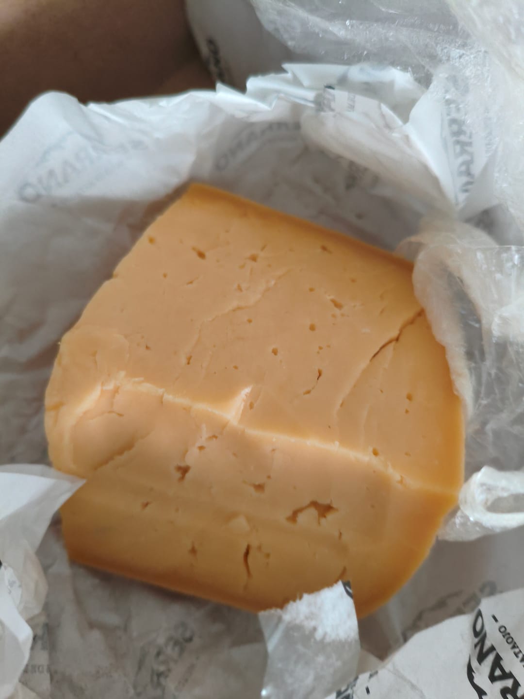 Customer photo review of Queso Chester, artesanal, picante