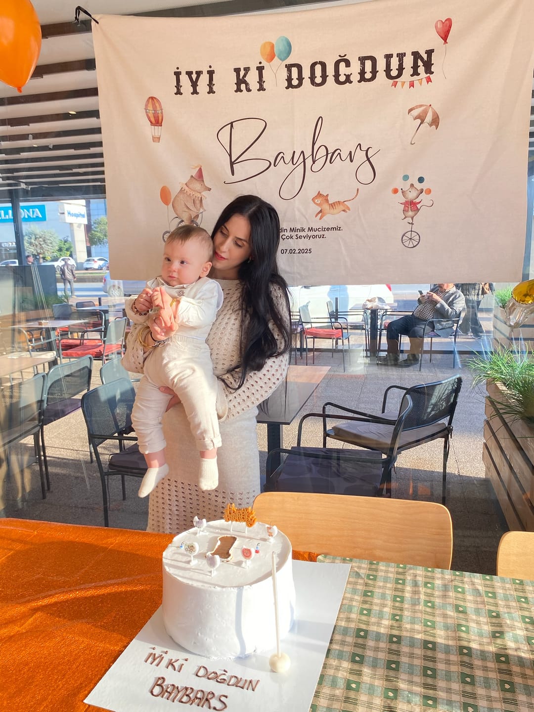 Customer photo review of Kişiselleştirilebilir Doğum Günü Örtüsü (#32)