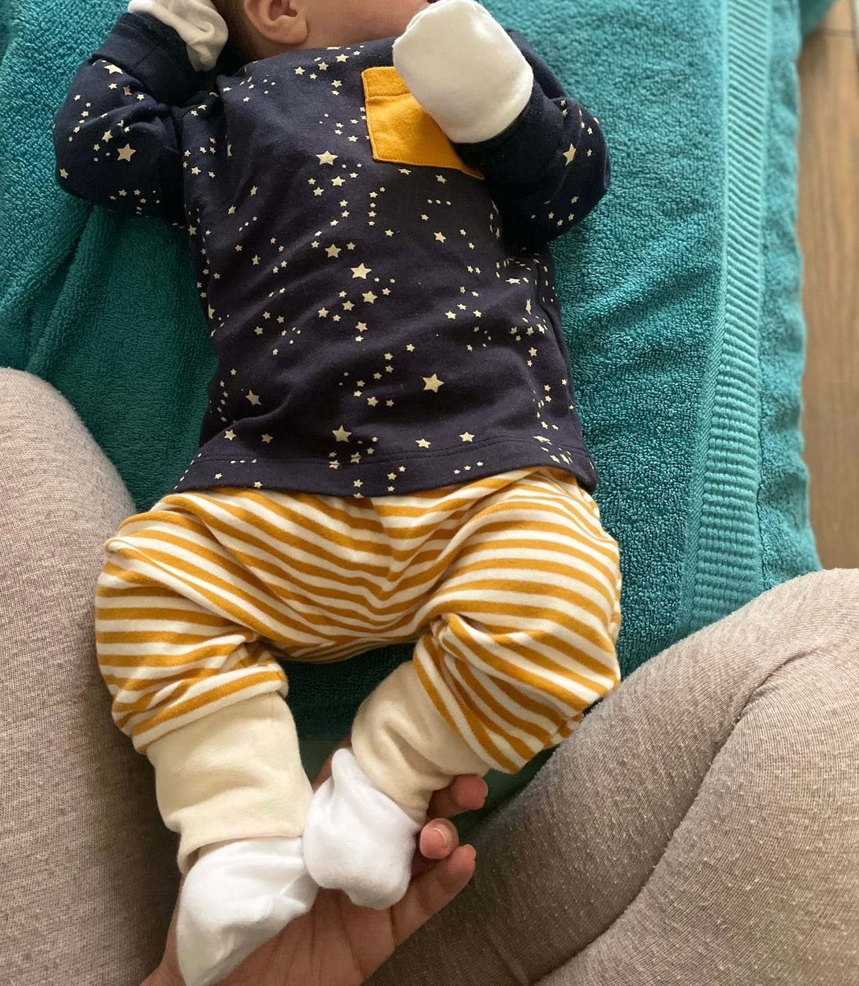Customer photo review of Starry Night Organic T-Shirt & Jogger Playset