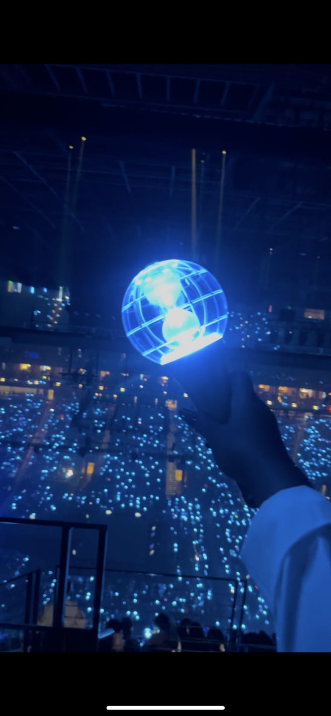 Customer photo review of RECHARGEABLE LIGHTSTICK BATTERY 1.0 VER