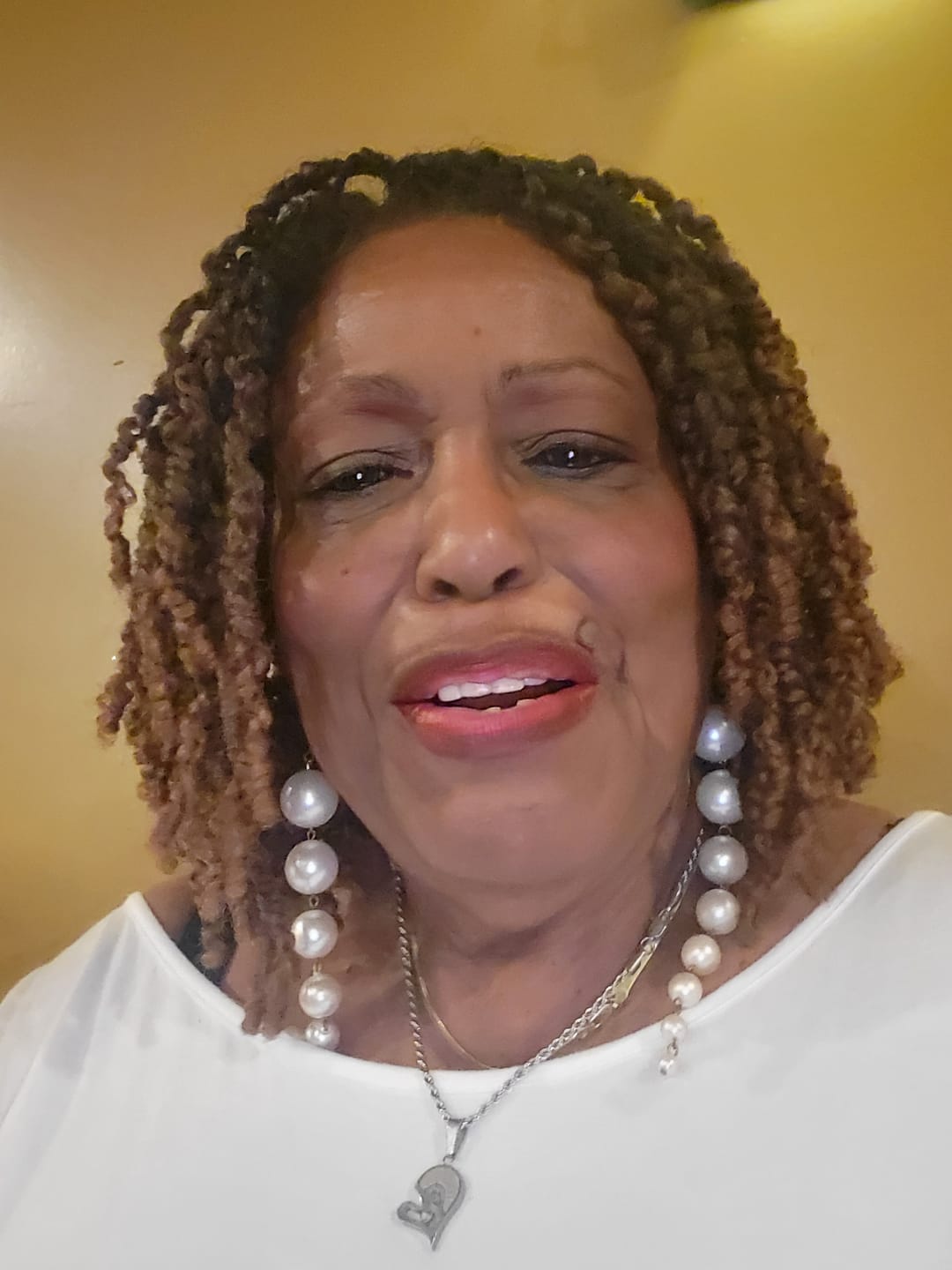 Customer photo review of Chade Magic Lace Braid Wig 13x6 HD Lace Front Wig - YANKY TWIST - MLBY12