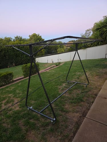 Customer photo review of Sky Dry Portable Sunchaser Mobile Clothesline