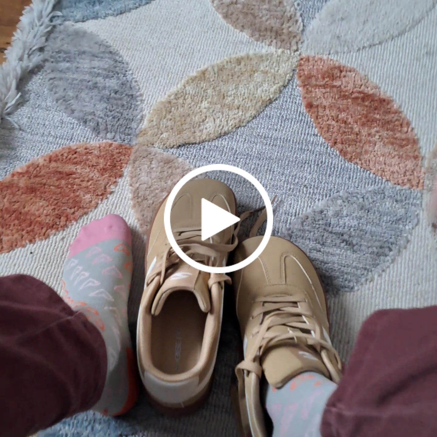Customer video review of Laurel - Wide Toe Shoes