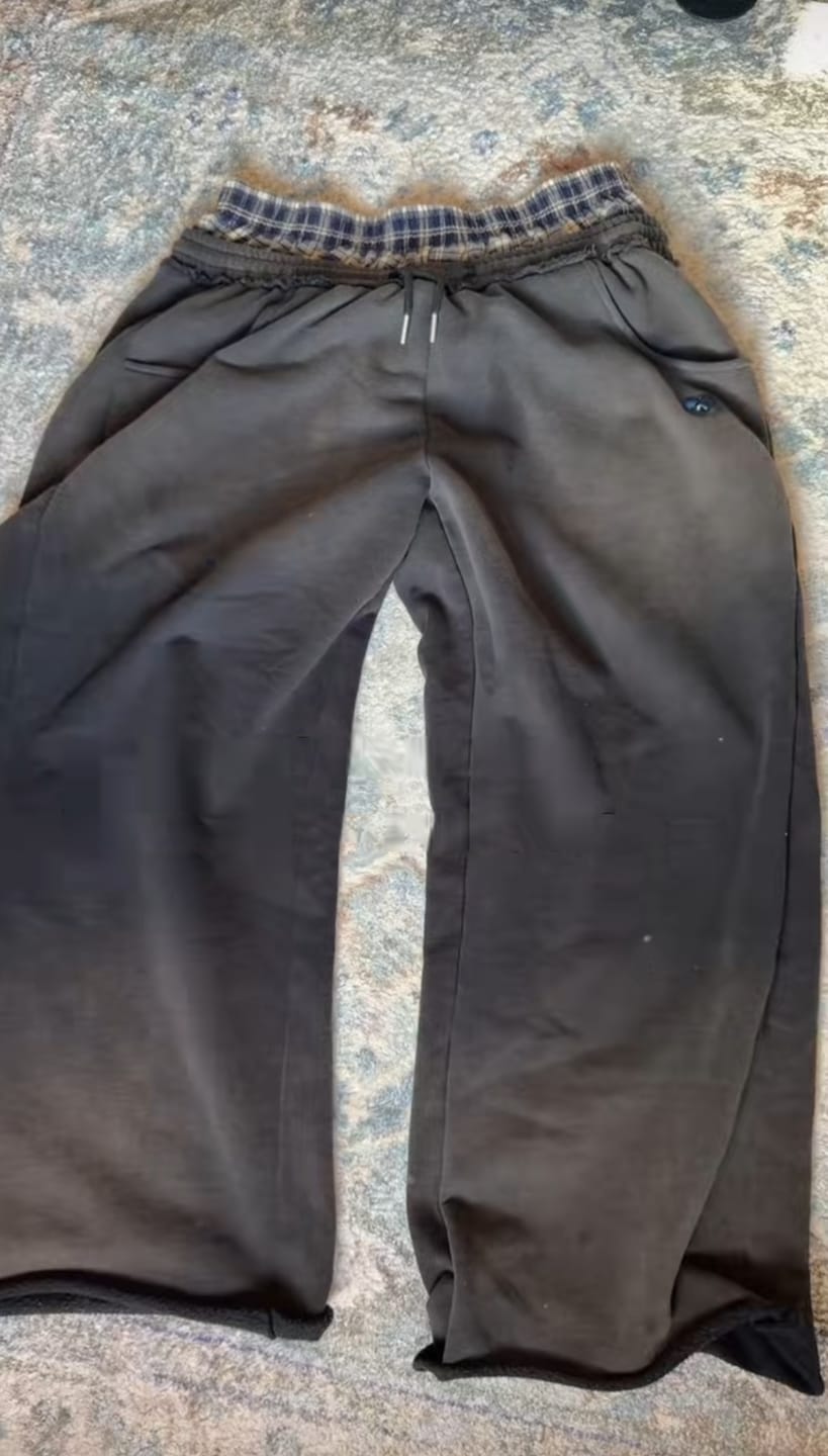 Customer photo review of Aelfric Eden Double Waist Vintage Baggy Sweatpants