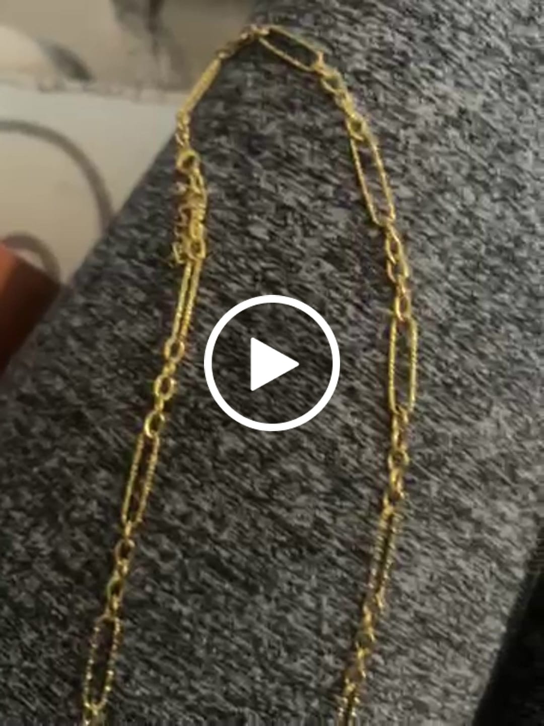 Customer video review of Dubai Hills Necklace (Bundle)