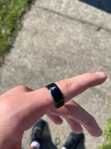 Customer photo review of Chic Game Pattern Stainless Steel Ring