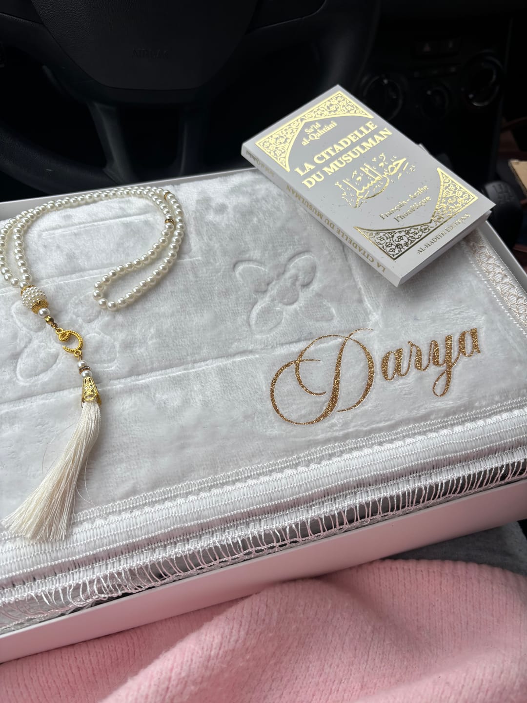 Customer photo review of Box tapis de prière épais rose