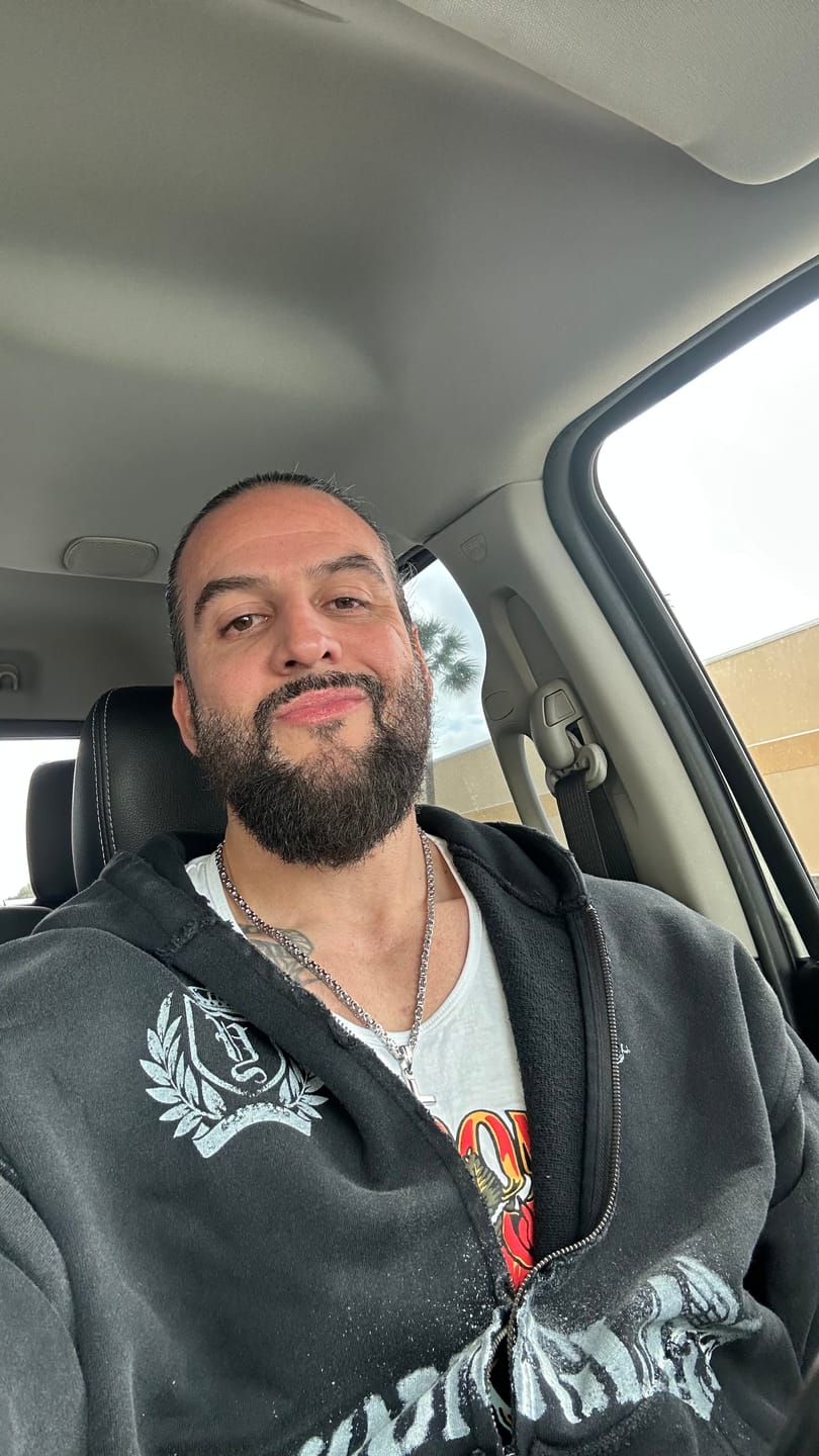Customer photo review of 5222 - Ghost Zip-ups