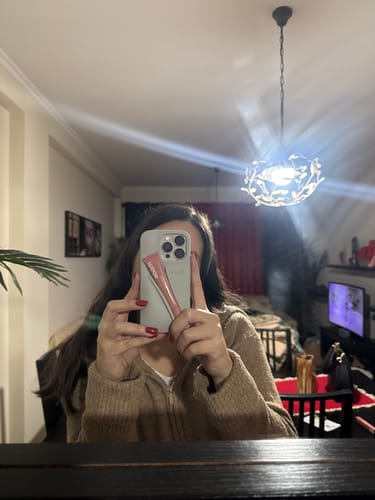 Customer photo review of peptide lip tint - disponível em Portugal