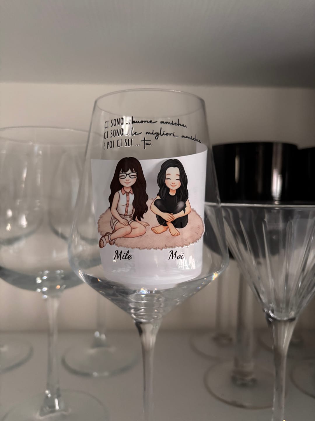 Customer photo review of Cin Cin! - Bicchiere da vino personalizzato per migliori amiche