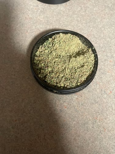 Customer photo review of Roll Ready Ground – 3.5g Hybrid Flower