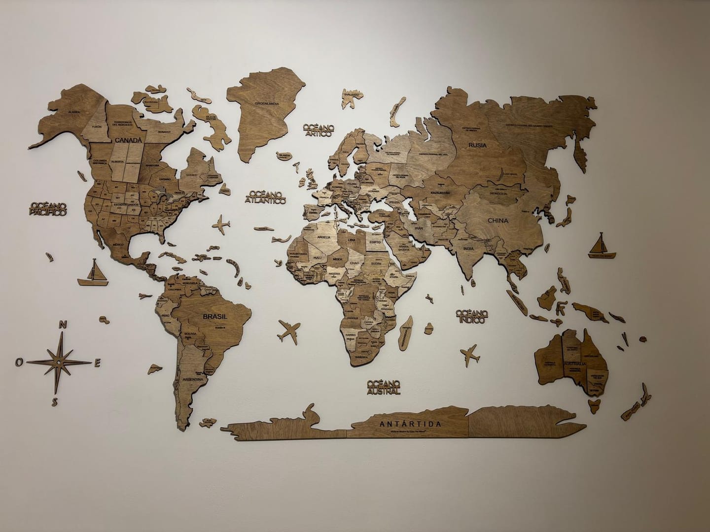 Customer photo review of 3D Wooden World Map Terra