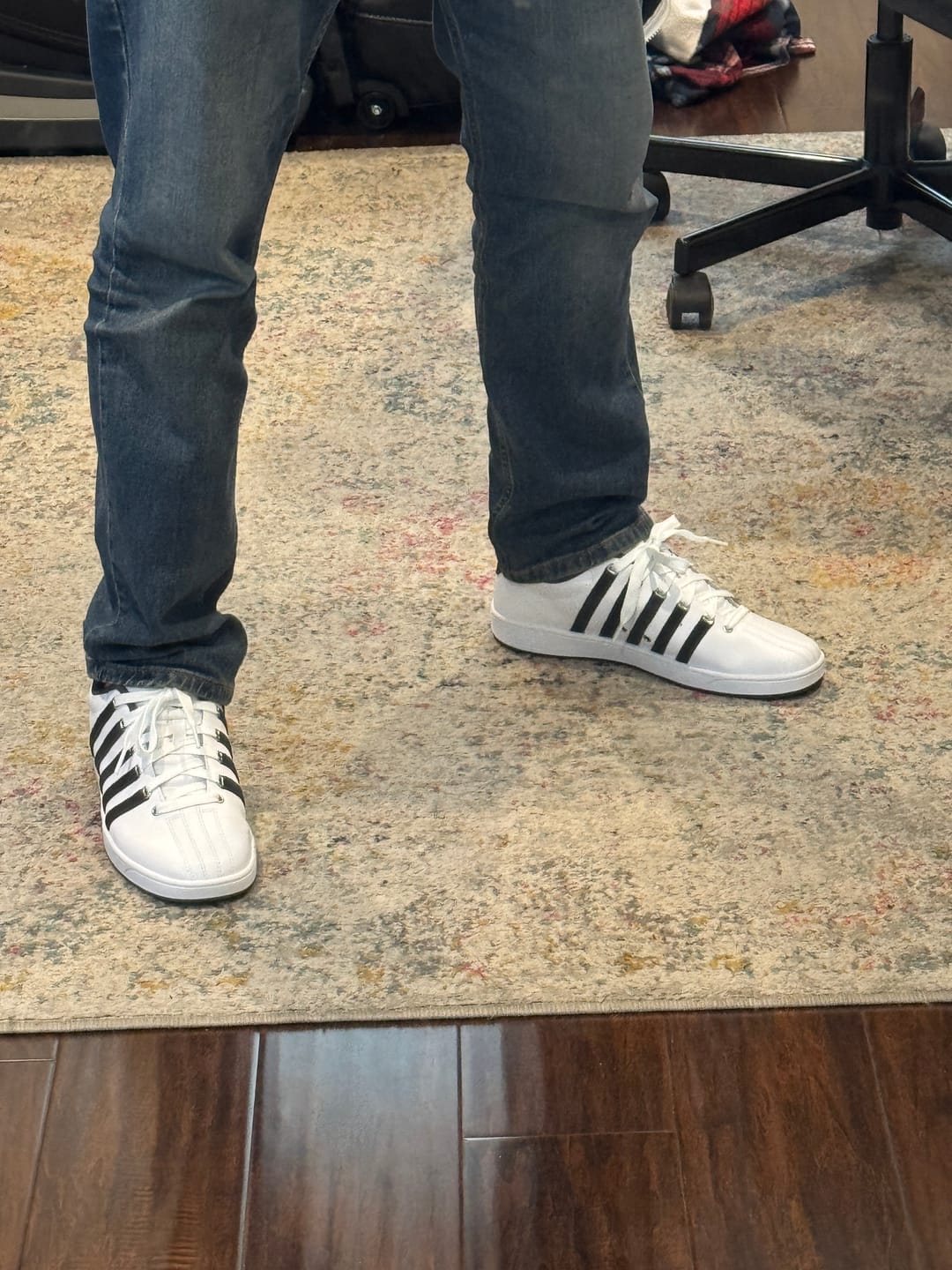 Customer photo review of 03629-106-M | COURT PRO II CMF | WHITE/GRAY