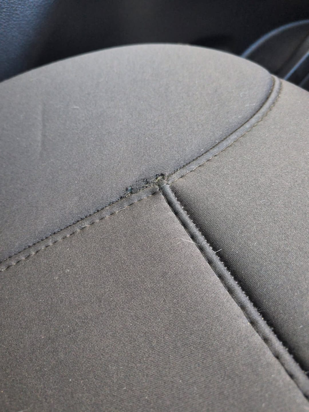 Customer photo review of Sharkskin Seat Covers for Toyota Landcruiser 200 Series GXL (11/2007-06/2021)