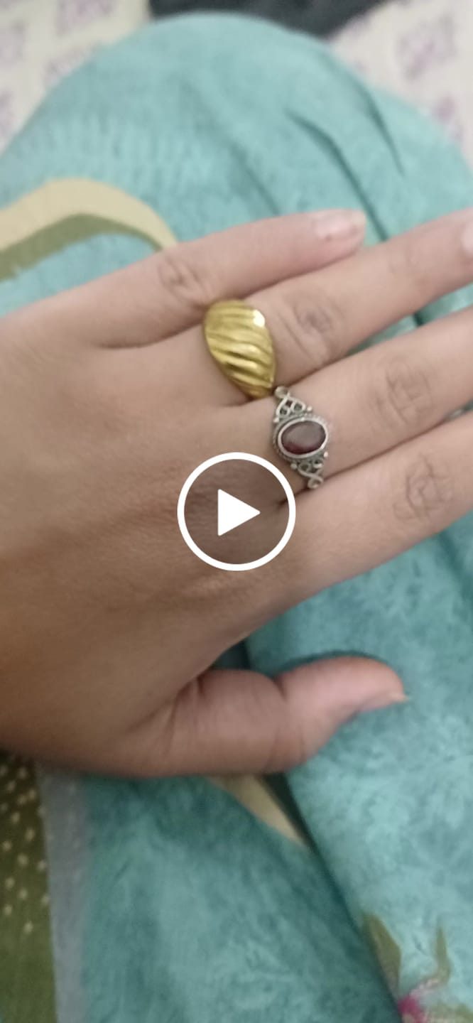 Customer video review of Croissant Dome Ring