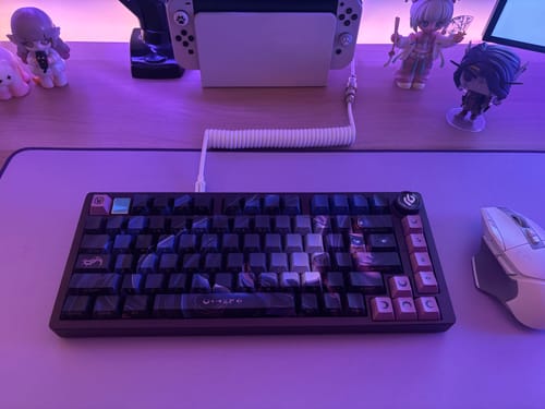 Customer photo review of Mystery Keycap Set