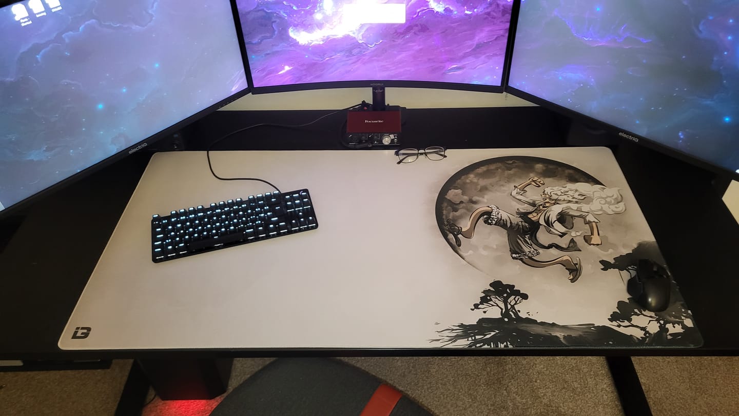 Customer photo review of Gear 5 Under The Moon