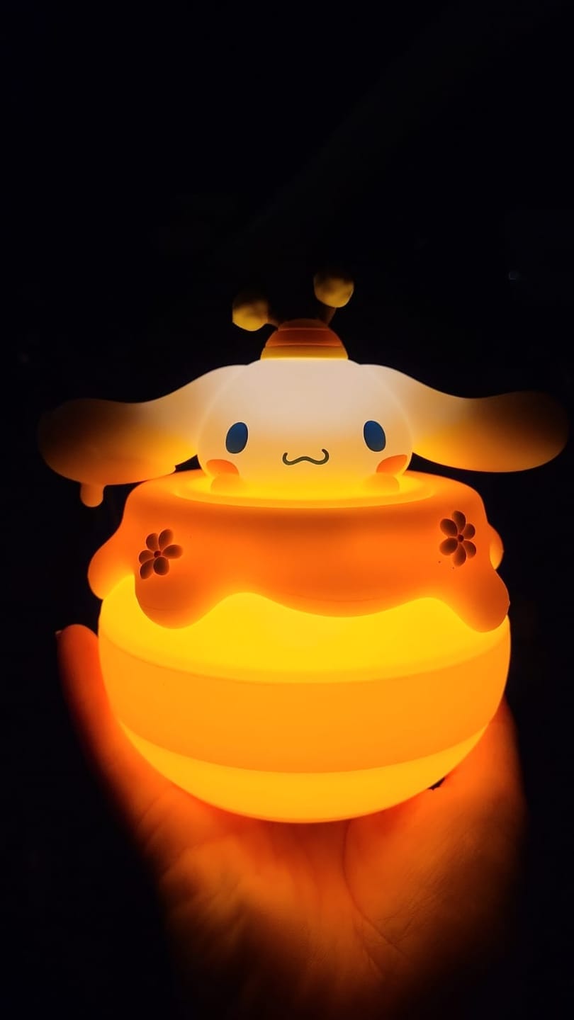 Customer photo review of Cinnamoroll Honey Jar Tap Night Light