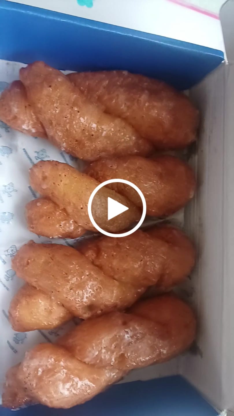Customer video review of Yum Yums