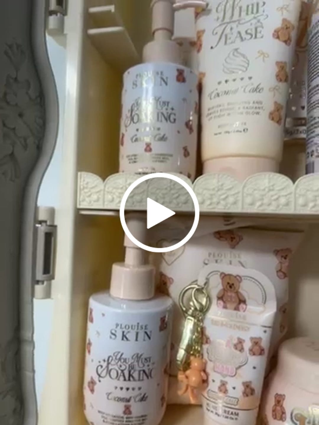 Customer video review of You Must Be Soaking Bath Oil - Coconut Cake