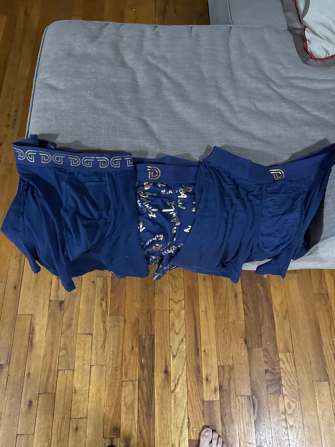 Customer photo review of Anniversary Capsule — Navy / Gold (Limited Edition)