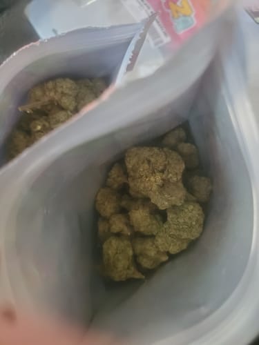Customer photo review of Lemon Cherry Gelato Runtz - 28 Grams Littles - Indica