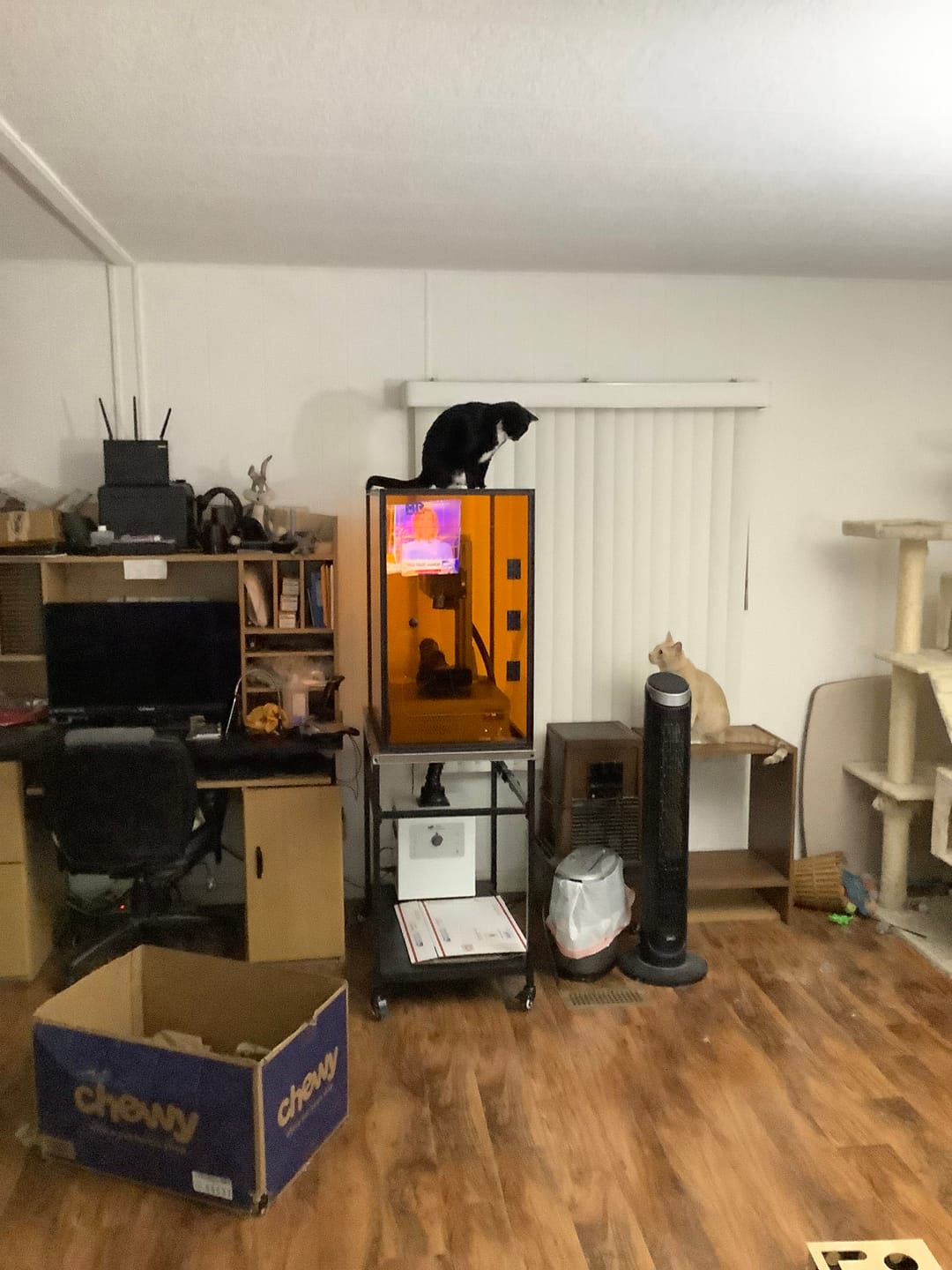 Customer photo review of Monport Laser Engraver Enclosure for Split & Integrated Fiber Laser