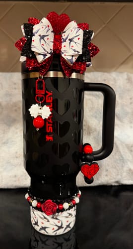 Customer photo review of Lovely Roses Charm - Tumbler Handle Charm