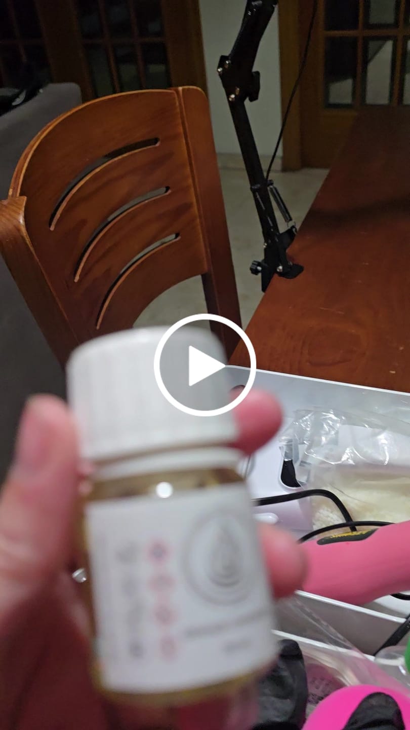 Customer video review of Fragancia VAINILLA DE LA POLINESIA FRANCESA