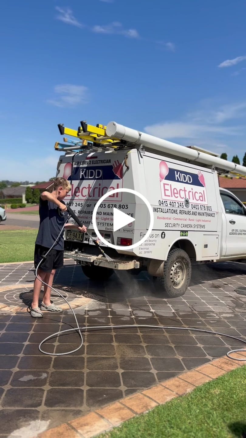 Customer video review of Grandfalls Retractable Pressure Washer Pro