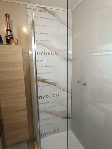 Customer photo review of Panneau Mural PVC Effet Marbre Blanc Marron - 260 x 120 CM