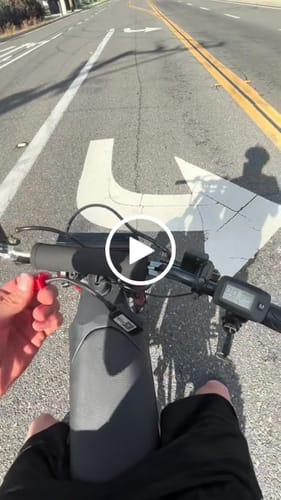 Customer video review of Fardriver Bluetooth Dongle