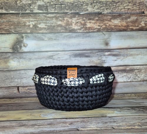 Customer photo review of Personalisierte Labels mit Chicago Screws - Kunstleder-Label mit Schrauben